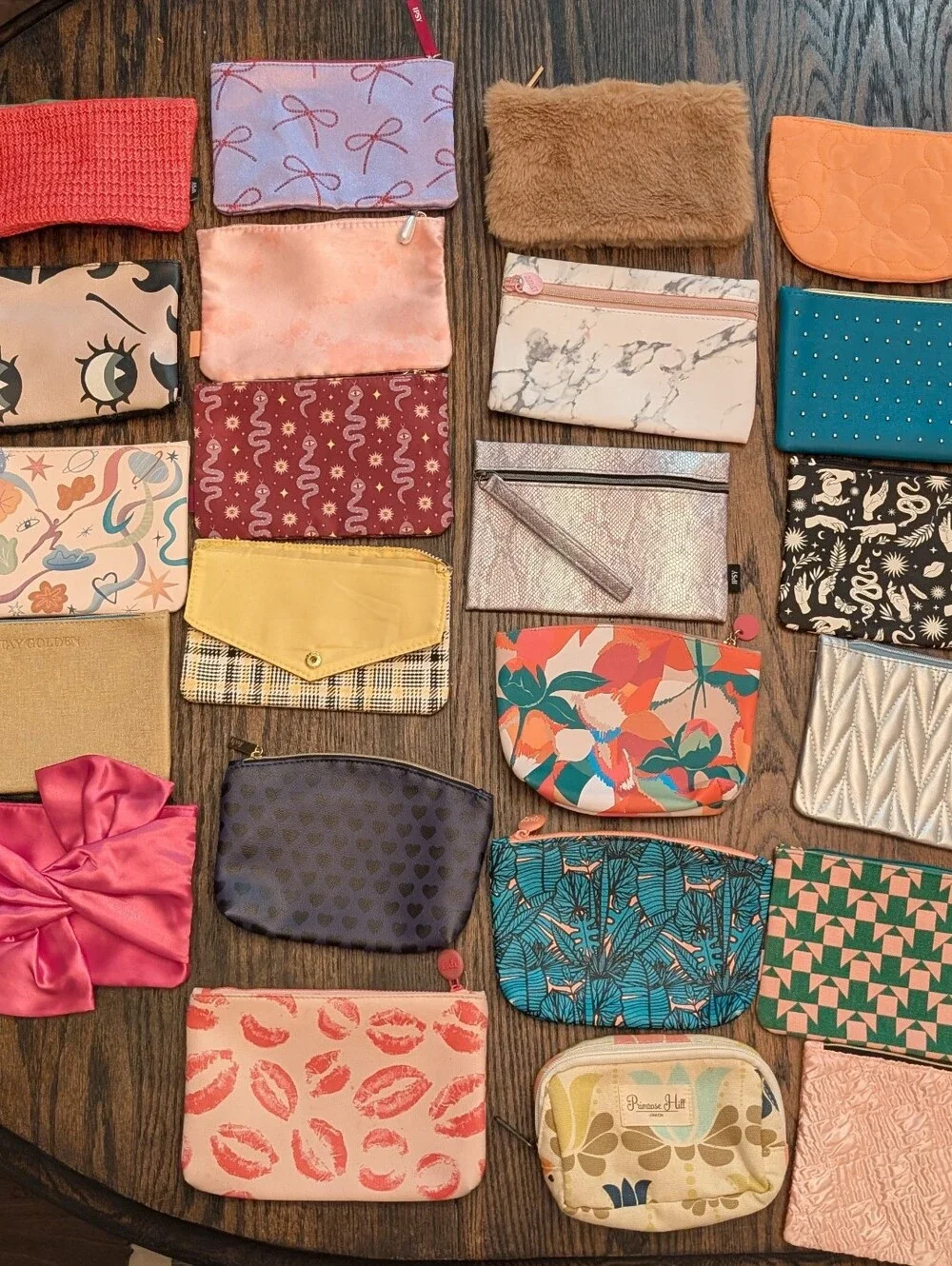 23 Ipsy Bags | Makeup Bags
